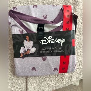 Minnie Mouse lounge/pj set
